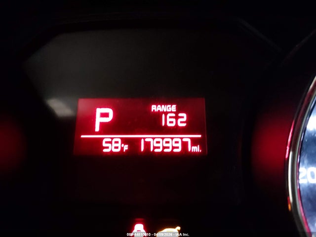 KNDMB5C15H6219106 KIA SEDONA LX