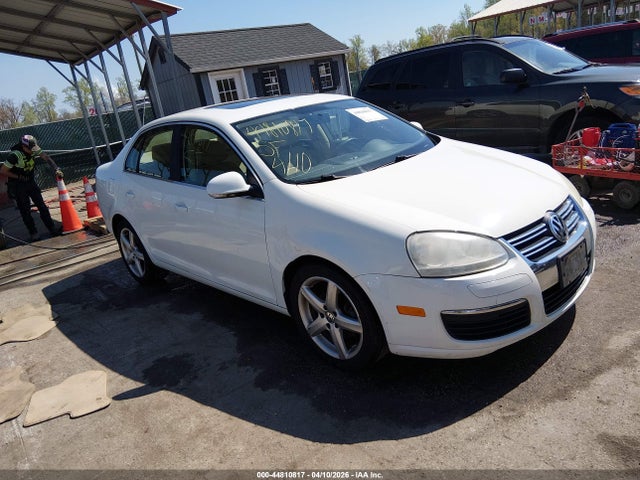 44810817 :رقم المزاد ، 3VWRM71K68M121061 vin ، 2008 Volkswagen Jetta Se/sel مزاد بيع