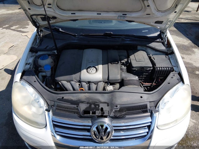 44810817 :رقم المزاد ، 3VWRM71K68M121061 vin ، 2008 Volkswagen Jetta Se/sel مزاد بيع