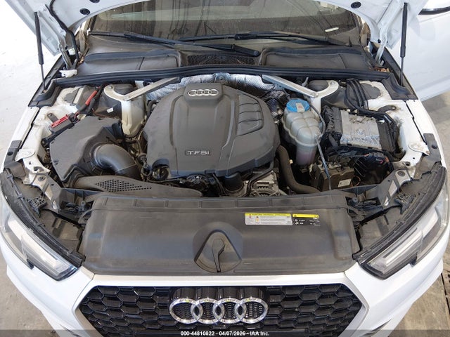 44810822 :رقم المزاد ، WAUENAF4XHN001031 vin ، 2017 Audi A4 2.0t Premium مزاد بيع