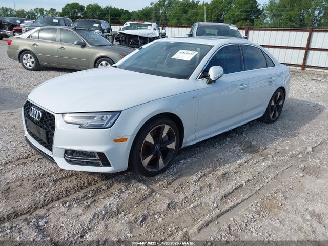 44810822 :رقم المزاد ، WAUENAF4XHN001031 vin ، 2017 Audi A4 2.0t Premium مزاد بيع