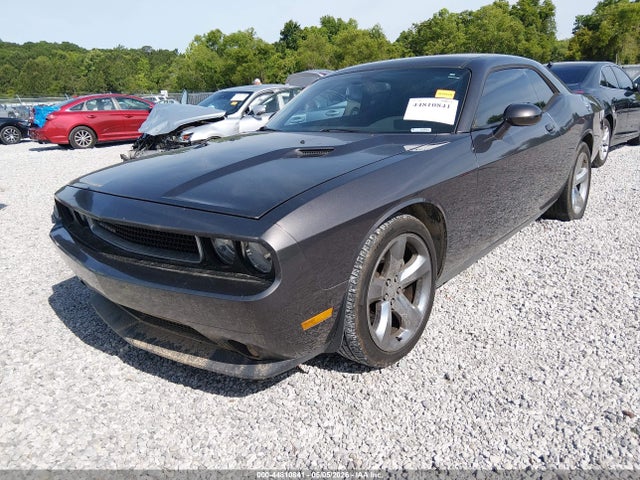 44810841 :رقم المزاد ، 2C3CDYAGXEH112131 vin ، 2014 Dodge Challenger Sxt Plus مزاد بيع