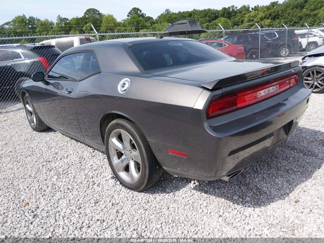 44810841 :رقم المزاد ، 2C3CDYAGXEH112131 vin ، 2014 Dodge Challenger Sxt Plus مزاد بيع