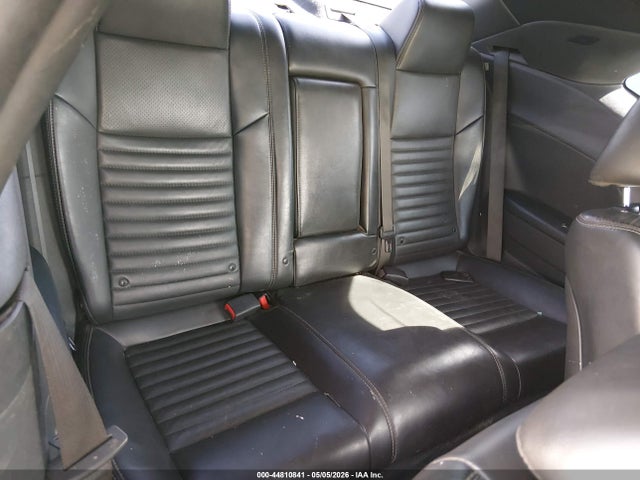44810841 :رقم المزاد ، 2C3CDYAGXEH112131 vin ، 2014 Dodge Challenger Sxt Plus مزاد بيع