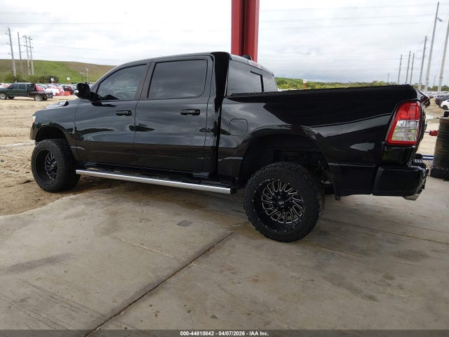 Продажа на аукционе авто 2022 Ram 1500 Big Horn  4x2 5'7 Box, vin: 1C6RREFM1NN364644, номер лота: 44810842