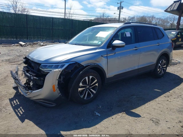 2024 Volkswagen Tiguan 2.0t S მანქანა იყიდება აუქციონზე, vin: 3VVFB7AX8RM166822, აუქციონის ნომერი: 44810849