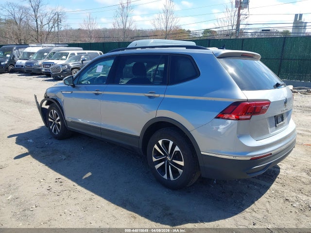 2024 Volkswagen Tiguan 2.0t S მანქანა იყიდება აუქციონზე, vin: 3VVFB7AX8RM166822, აუქციონის ნომერი: 44810849