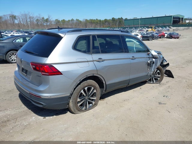 2024 Volkswagen Tiguan 2.0t S მანქანა იყიდება აუქციონზე, vin: 3VVFB7AX8RM166822, აუქციონის ნომერი: 44810849