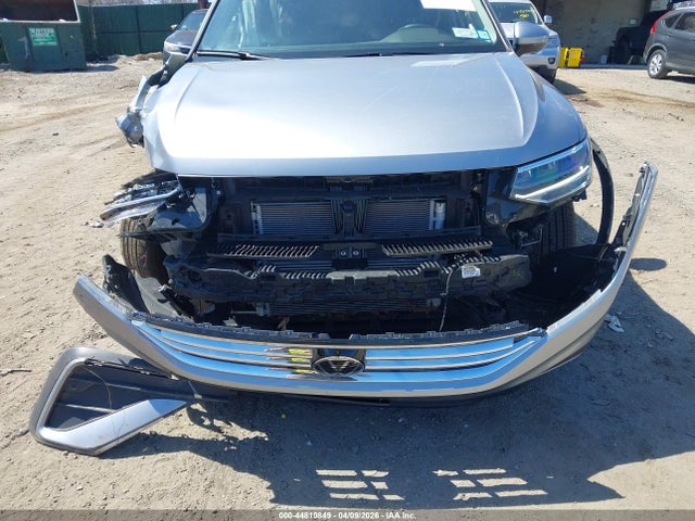 2024 Volkswagen Tiguan 2.0t S მანქანა იყიდება აუქციონზე, vin: 3VVFB7AX8RM166822, აუქციონის ნომერი: 44810849