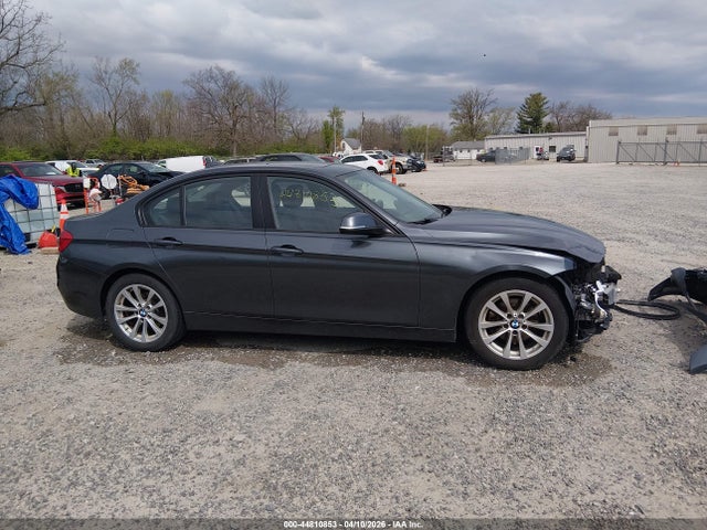 Aukcja sprzedaży 2016 Bmw 320i Xdrive, vin: WBA8A3C53GK690735, numer aukcji: 44810853