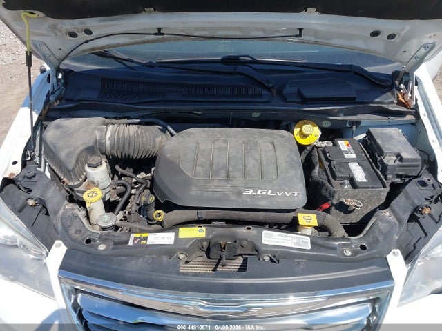 Aukcja sprzedaży 2016 Chrysler Town & Country Touring, vin: 2C4RC1BG8GR215690, numer aukcji: 44810871