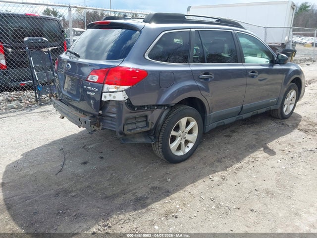 Aukcja sprzedaży 2014 Subaru Outback 2.5i Premium, vin: 4S4BRBCC7E3231124, numer aukcji: 44810903