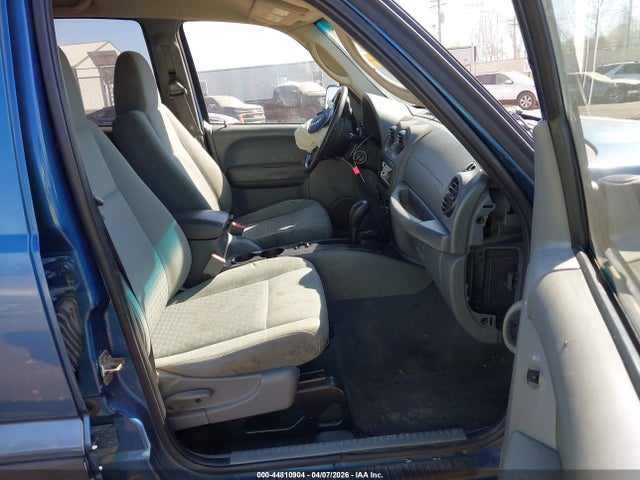 Продажа на аукционе авто 2006 Jeep Liberty Sport, vin: 1J4GL48K66W288657, номер лота: 44810904
