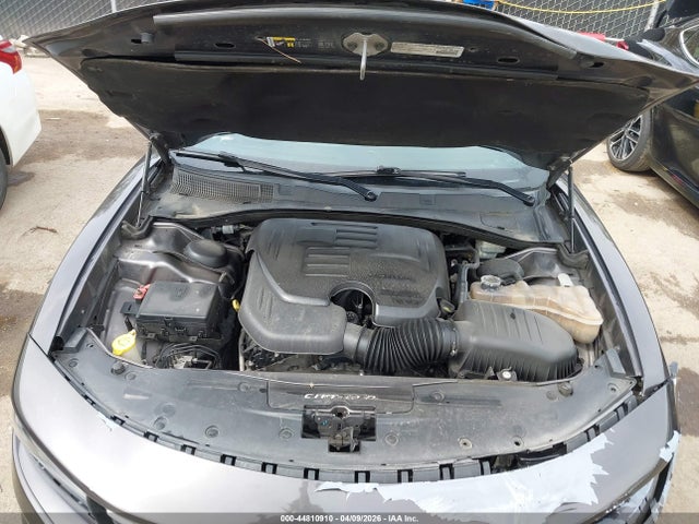 44810910 :رقم المزاد ، 2C3CDXBG3FH865803 vin ، 2015 Dodge Charger Se مزاد بيع