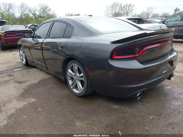 44810910 :رقم المزاد ، 2C3CDXBG3FH865803 vin ، 2015 Dodge Charger Se مزاد بيع