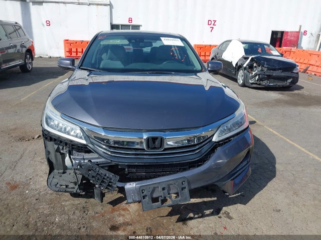 1HGCR3F97HA023406 Honda Accord Touring V6