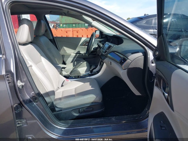1HGCR3F97HA023406 Honda Accord Touring V6