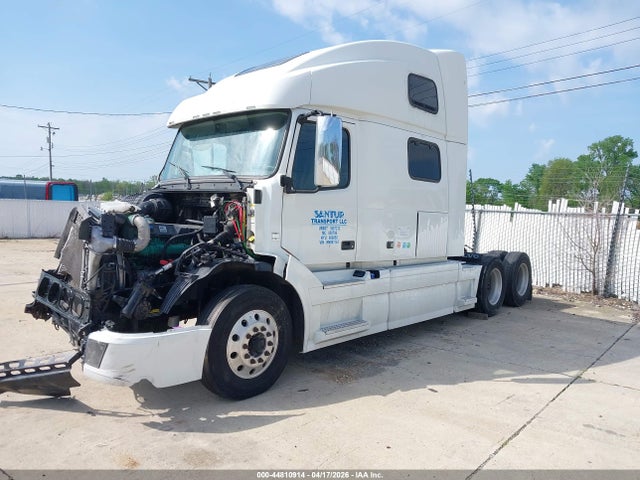 Продаж на аукціоні авто 2017 Volvo Vnl, vin: 4V4NC9EH5HN983163, номер лоту: 44810914