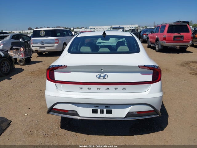 44810926 :رقم المزاد ، 5NPEG4JA4MH069900 vin ، 2021 Hyundai Sonata Se مزاد بيع