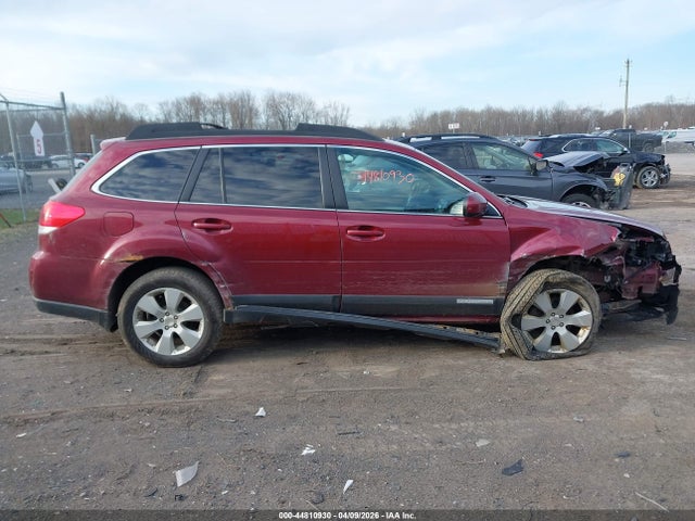2011 Subaru Outback 2.5i Premium მანქანა იყიდება აუქციონზე, vin: 4S4BRBCC6B3354473, აუქციონის ნომერი: 44810930