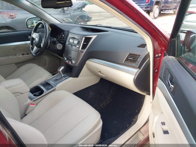 2011 Subaru Outback 2.5i Premium მანქანა იყიდება აუქციონზე, vin: 4S4BRBCC6B3354473, აუქციონის ნომერი: 44810930