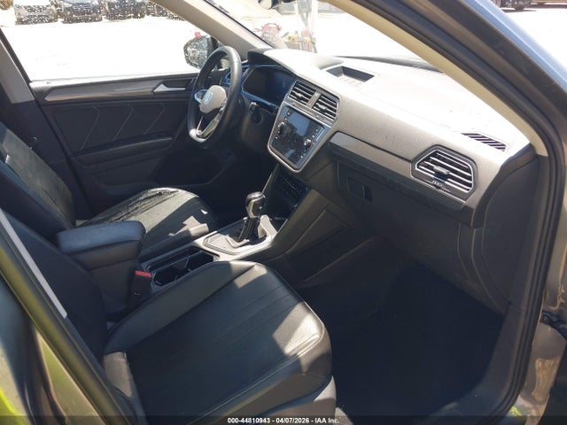 Aukcja sprzedaży 2022 Volkswagen Tiguan 2.0t Se, vin: 3VV3B7AX7NM036060, numer aukcji: 44810943