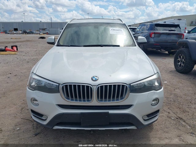44810954 :رقم المزاد ، 5UXWZ7C52F0M82753 vin ، 2015 Bmw X3 Sdrive28i مزاد بيع