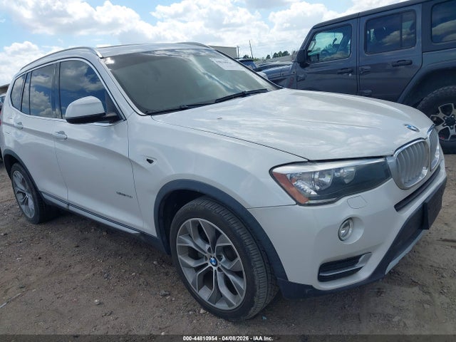 44810954 :رقم المزاد ، 5UXWZ7C52F0M82753 vin ، 2015 Bmw X3 Sdrive28i مزاد بيع