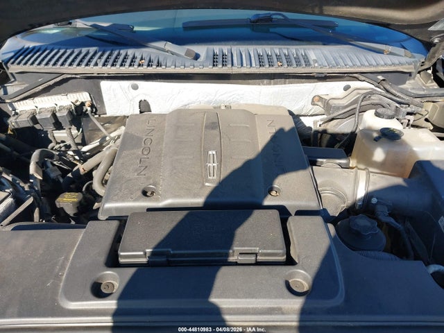 Продажа на аукционе авто 2012 Lincoln Navigator, vin: 5LMJJ2J55CEL08529, номер лота: 44810983