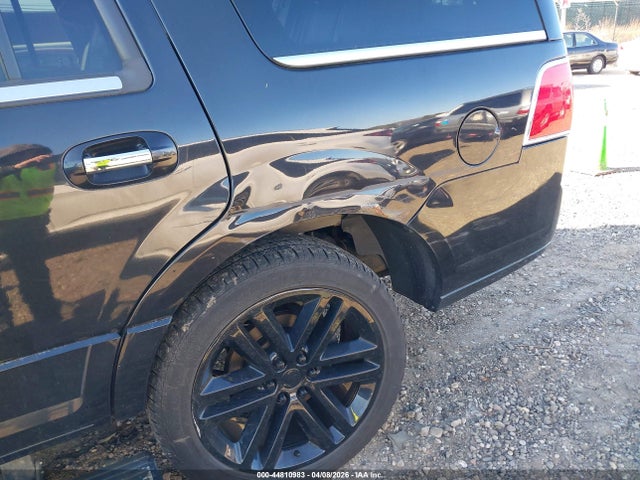 Продажа на аукционе авто 2012 Lincoln Navigator, vin: 5LMJJ2J55CEL08529, номер лота: 44810983