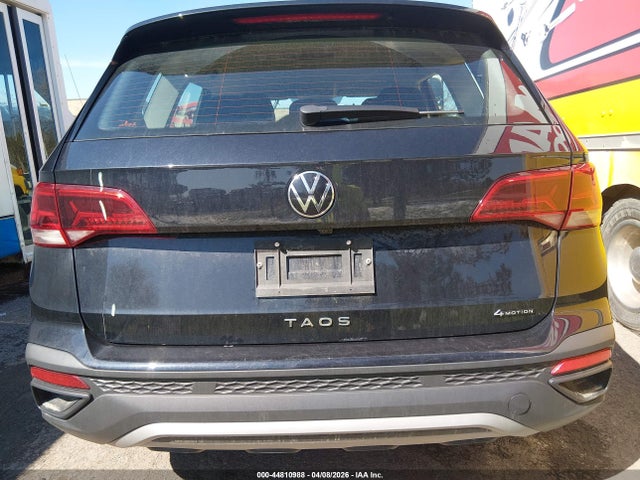 44810988 :رقم المزاد ، 3VVAX7B2XNM018695 vin ، 2022 Volkswagen Taos 1.5t S مزاد بيع