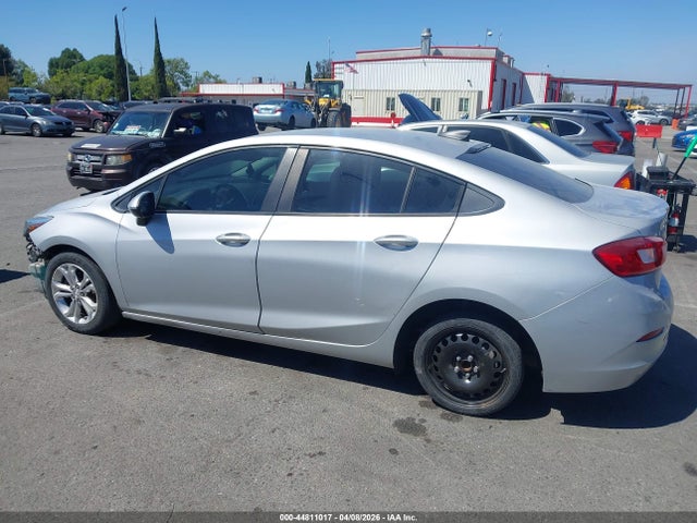 Chevrolet CRUZE LS 2019 1G1BC5SM0K7152103 Image 15