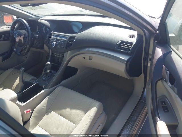 2010 ACURA TSX JH4CU2F69AC005110 Photo 4