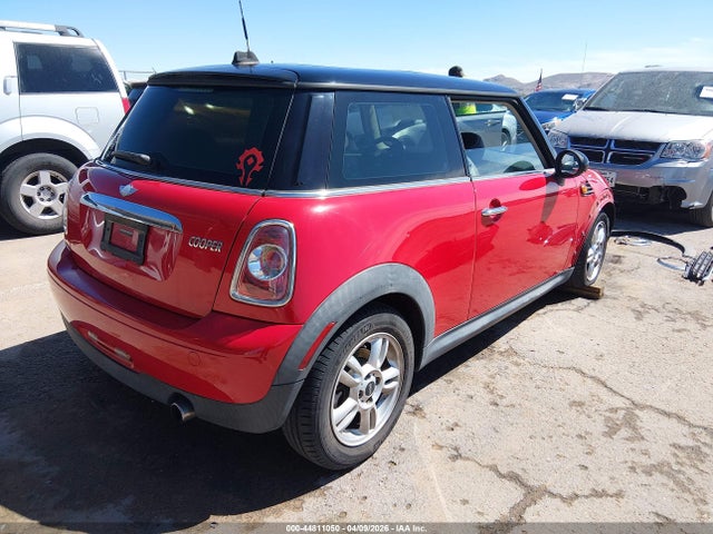 Продаж на аукціоні авто 2012 Mini Cooper, vin: WMWSU3C57CT258232, номер лоту: 44811050