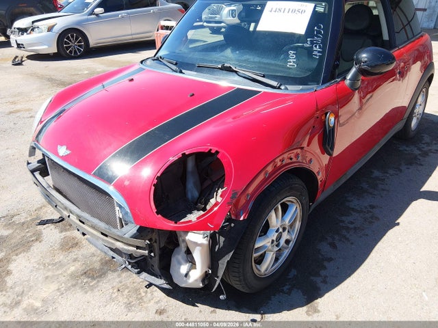 Продаж на аукціоні авто 2012 Mini Cooper, vin: WMWSU3C57CT258232, номер лоту: 44811050