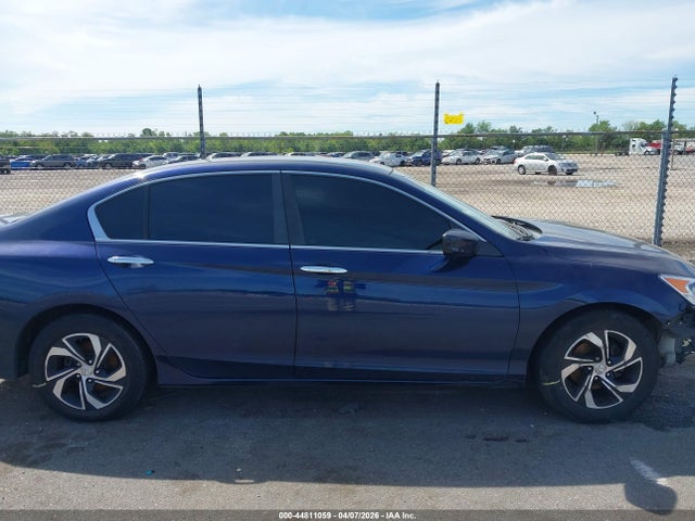 Продаж на аукціоні авто 2016 Honda Accord Lx, vin: 1HGCR2F33GA232386, номер лоту: 44811059