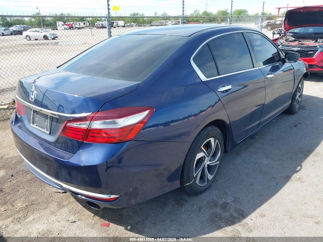 Продаж на аукціоні авто 2016 Honda Accord Lx, vin: 1HGCR2F33GA232386, номер лоту: 44811059