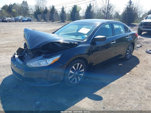 44811062 :رقم المزاد ، 1N4AL3APXHC277439 vin ، 2017 Nissan Altima 2.5 Sv مزاد بيع