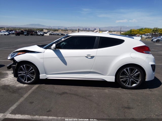 KMHTC6AE5HU308914 Hyundai Veloster Turbo