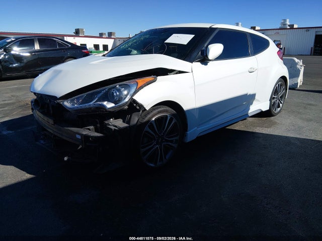KMHTC6AE5HU308914 Hyundai Veloster Turbo