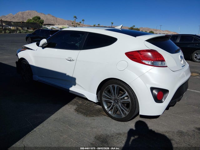 KMHTC6AE5HU308914 Hyundai Veloster Turbo