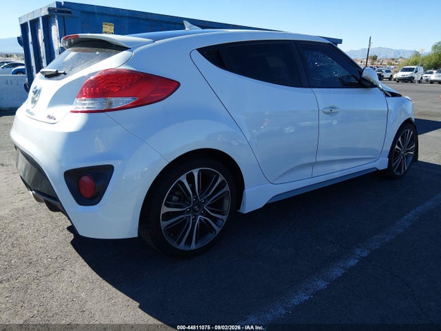 KMHTC6AE5HU308914 Hyundai Veloster Turbo
