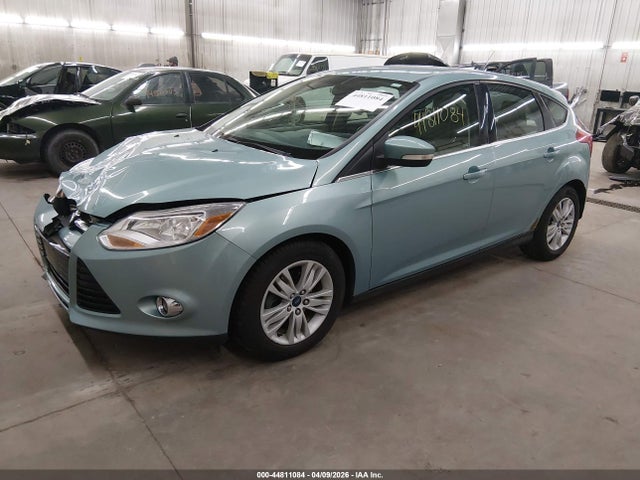 44811084 :رقم المزاد ، 1FAHP3M29CL313763 vin ، 2012 Ford Focus Sel مزاد بيع