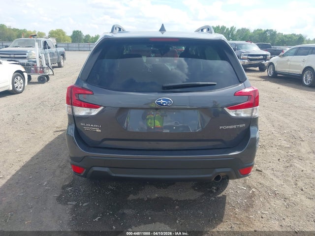 Продаж на аукціоні авто 2022 Subaru Forester Limited, vin: JF2SKAPC5NH459334, номер лоту: 44811088