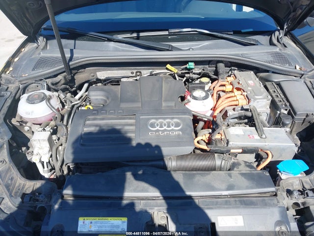 2018 Audi A3 E-tron 1.4t Premium/1.4t Tech Premium მანქანა იყიდება აუქციონზე, vin: WAUUPBFFXJA084633, აუქციონის ნომერი: 44811096