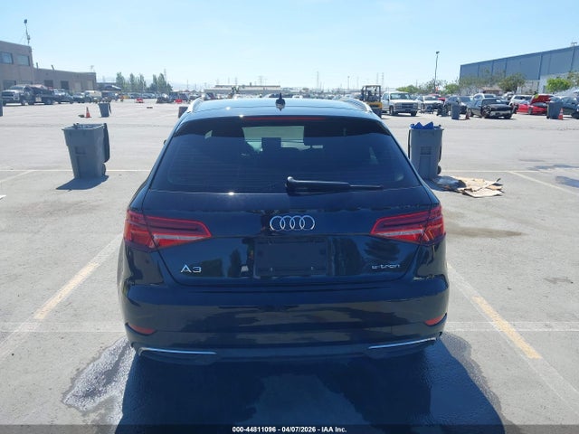 2018 Audi A3 E-tron 1.4t Premium/1.4t Tech Premium მანქანა იყიდება აუქციონზე, vin: WAUUPBFFXJA084633, აუქციონის ნომერი: 44811096