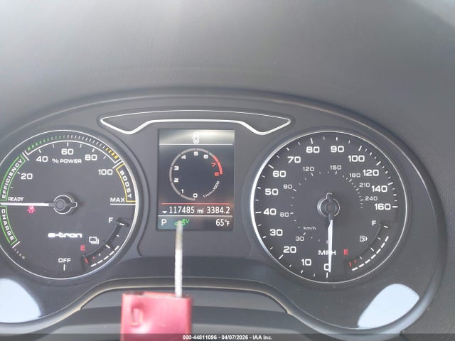 2018 Audi A3 E-tron 1.4t Premium/1.4t Tech Premium მანქანა იყიდება აუქციონზე, vin: WAUUPBFFXJA084633, აუქციონის ნომერი: 44811096