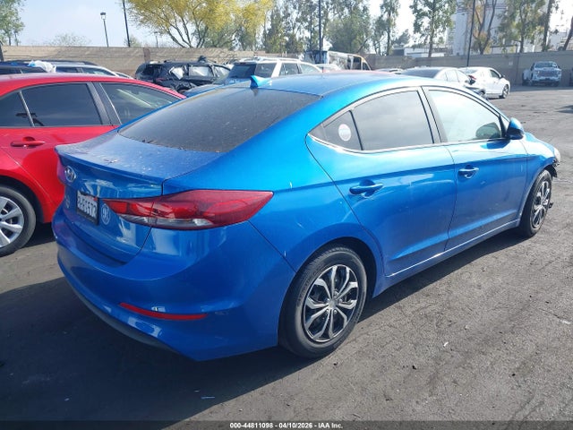 44811098 :رقم المزاد ، KMHD74LF7HU094088 vin ، 2017 Hyundai Elantra Se مزاد بيع