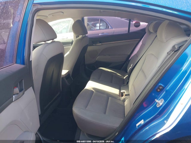44811098 :رقم المزاد ، KMHD74LF7HU094088 vin ، 2017 Hyundai Elantra Se مزاد بيع