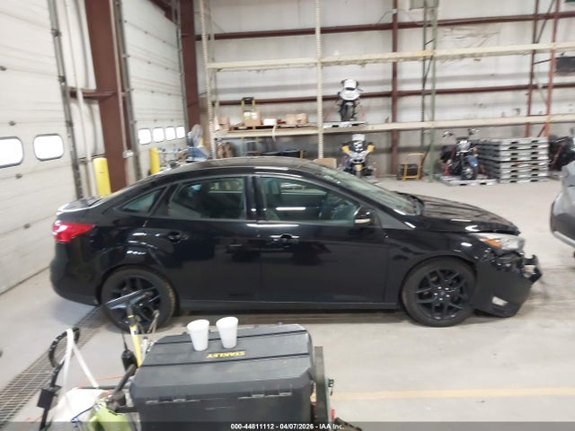 Продажа на аукционе авто 2016 Ford Focus Se, vin: 1FADP3F27GL212125, номер лота: 44811112